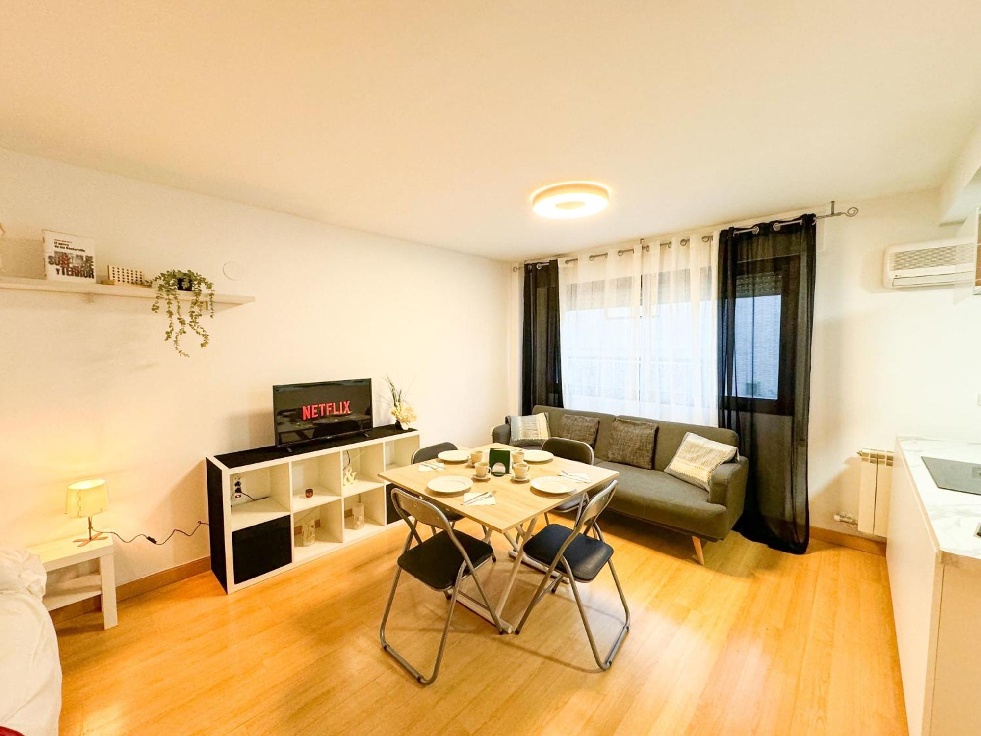 Apartament Escultor Del Pilar Comotucasa *